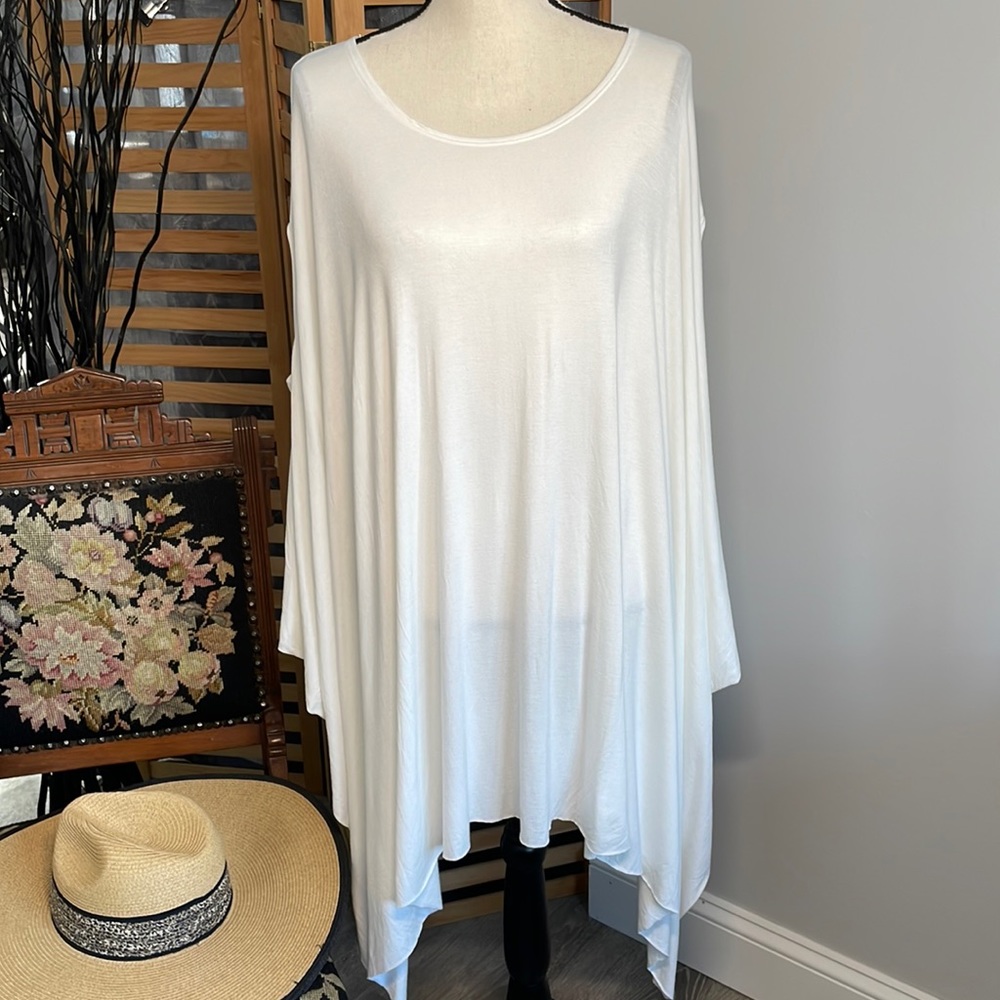 NWT Three Bird Nest Wren Tunic One Size